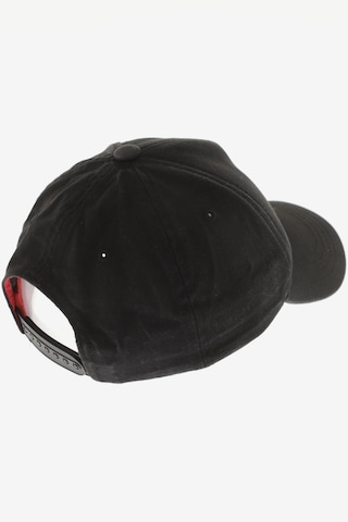 HUGO Hat & Cap in One size in Black