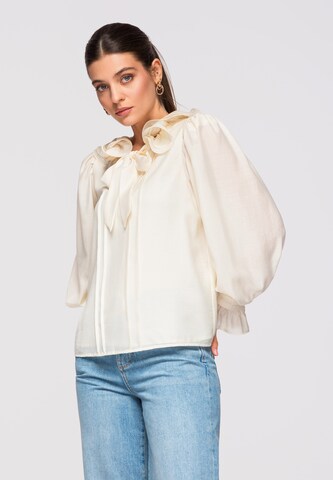 Ombre Bluse in Beige