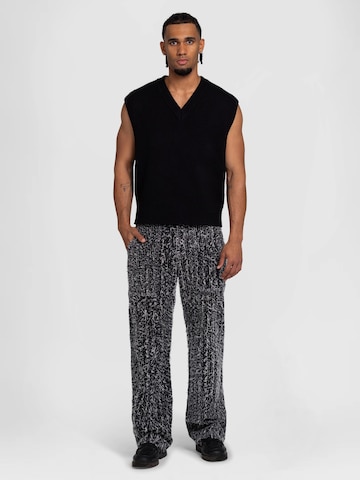 YVZ Denim Baggy Jeans 'Cassiopeia' in Black