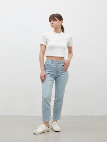 MANUKA Jeans in Blue: front