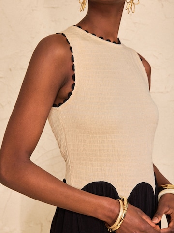 love & roses Dress in Beige