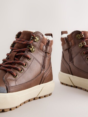 Next Stiefel in Braun