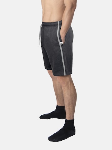 PANTONECLO - Pijama corto 'Pantoneclo Men’s Nightwear Shorts' en gris