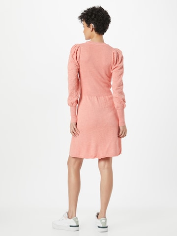 b.young Úpletové šaty 'NONINA' – pink