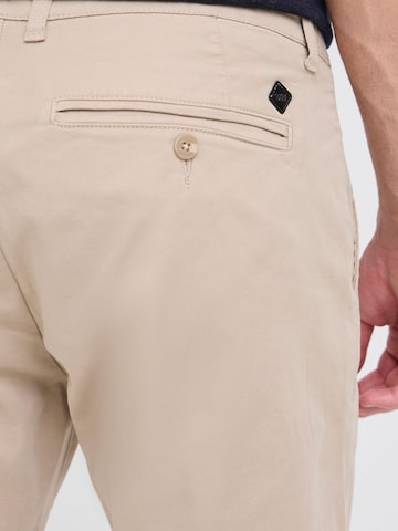 Casual Friday - Slimfit Calças chino ' CFViggo ' em bege