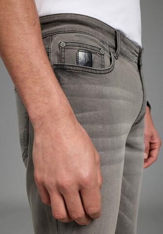 Bruno Banani LM Regular Jeans in Grey