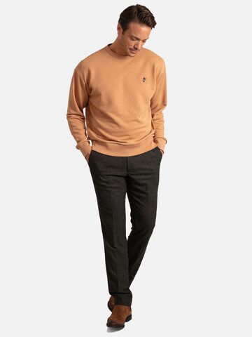 Sweat-shirt Jacey Quinn en marron