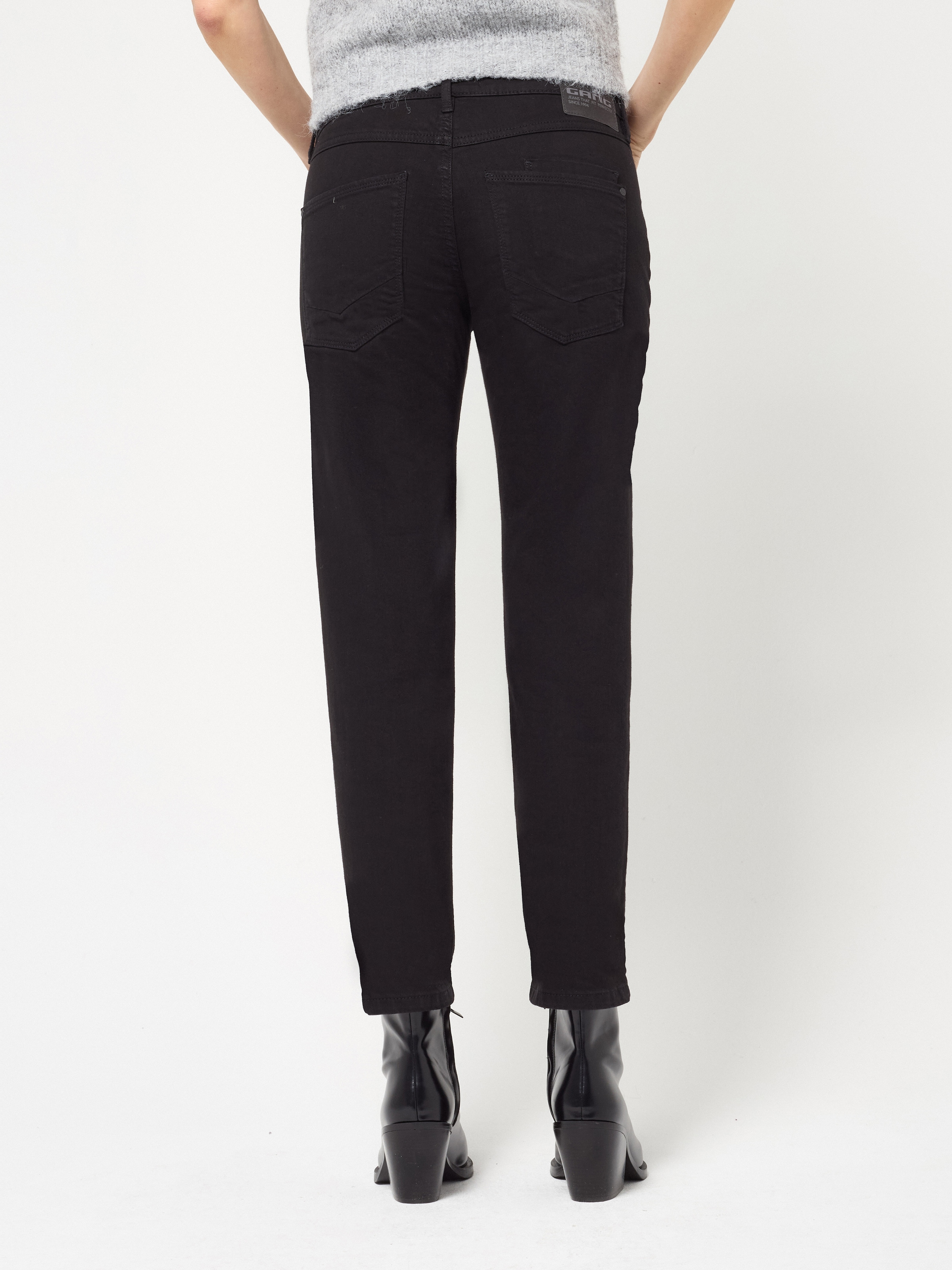 Gang Regular Jeans in Black