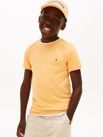 T-Shirt 'ESSENTIAL' TOMMY HILFIGER en orange : devant