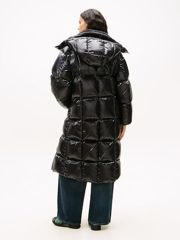 Palton de iarnă 'Alaska' de la Tommy Jeans pe negru