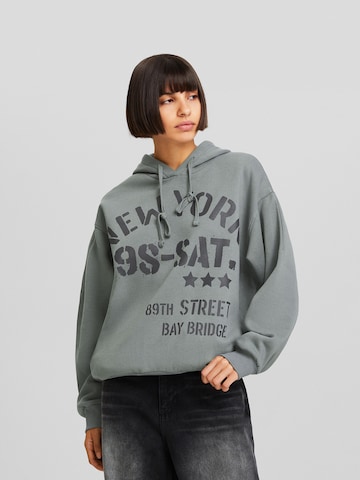 Bershka Sweatshirt in Grijs: voorkant