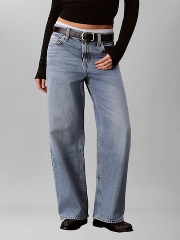 Calvin Klein Jeans Baggy Τζιν σε μπλε: μπροστά