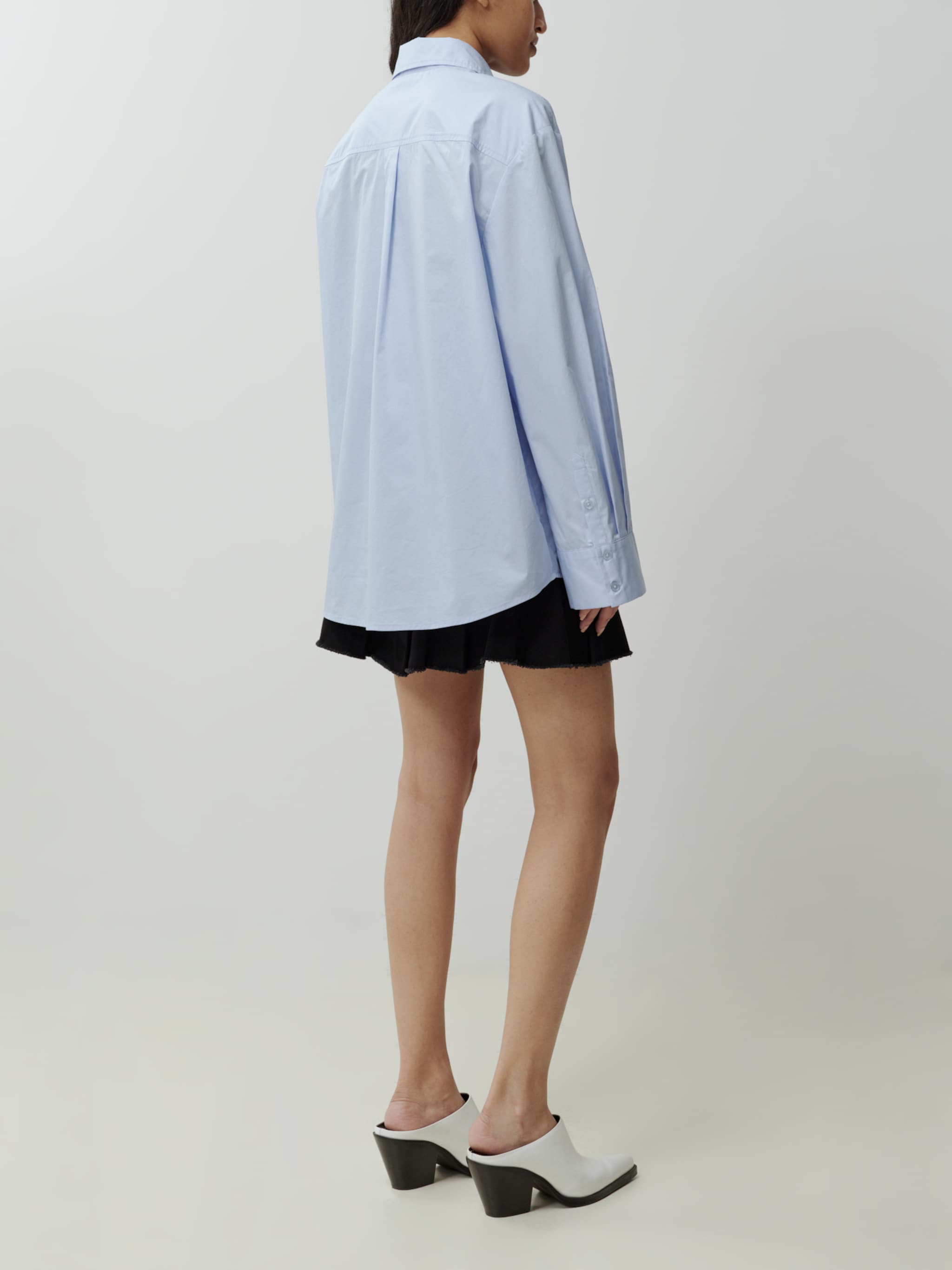EDITED Produkte Bluse 'Mica' hellblau