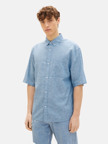 TOM TAILOR DENIM - Comfort Fit Camisa em azul: frente