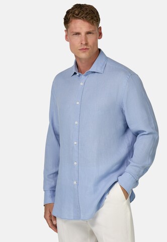 Coupe regular Chemise Boggi Milano en bleu : devant