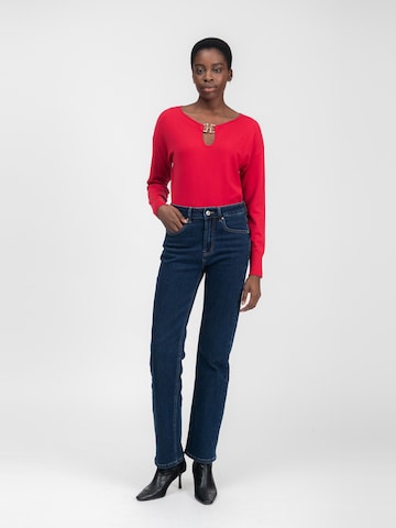 Influencer Flared Jeans in Blau