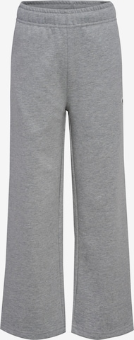 Hummel Loose fit Pants in Grey: front