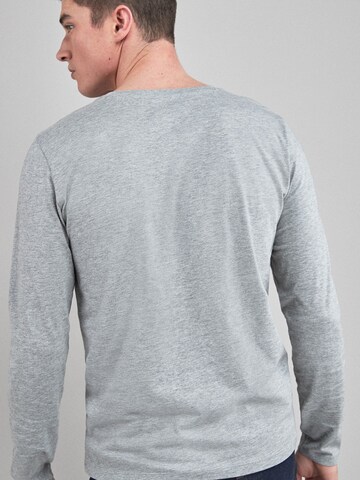 Next Bluser & t-shirts i grå