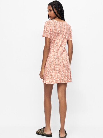 Pull&Bear Šaty - Oranžová