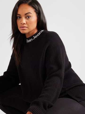 Calvin Klein Jeans Curve Пуловер в черно