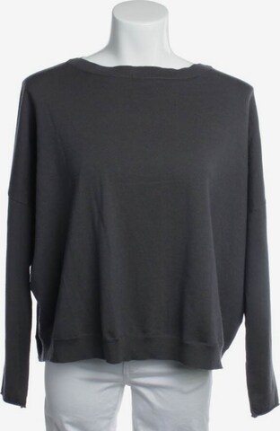 Hemisphere Sweater & Cardigan in S in Grey: front