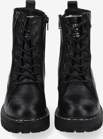 MUSTANG Lace-Up Ankle Boots in Black