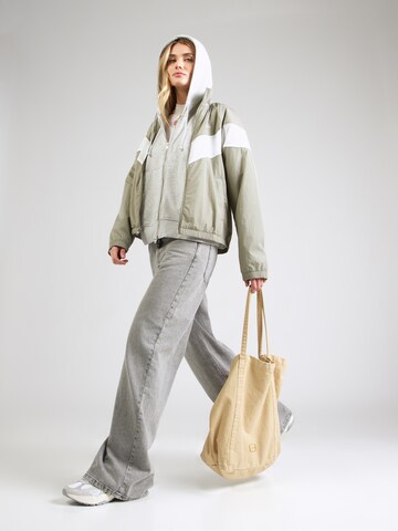 Nike Sportswear Overgangsjakke i grøn