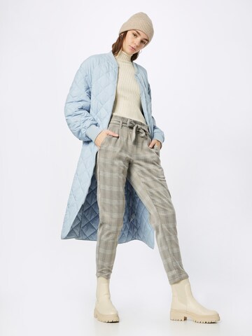 BLUE SEVEN Regular Pleat-front trousers in Beige