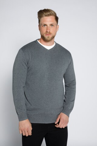 STHUGE Sweater in Grey: front