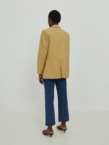 EDITED Blazer 'Miranda' in Beige