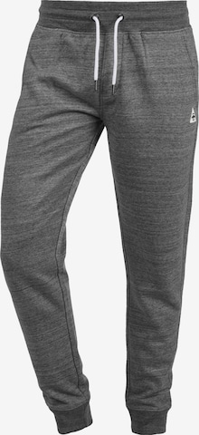 BLEND Tapered Pants 'Henny' in Grey: front