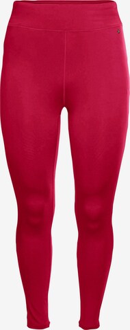 SHEEGO Workout Pants in Red: front