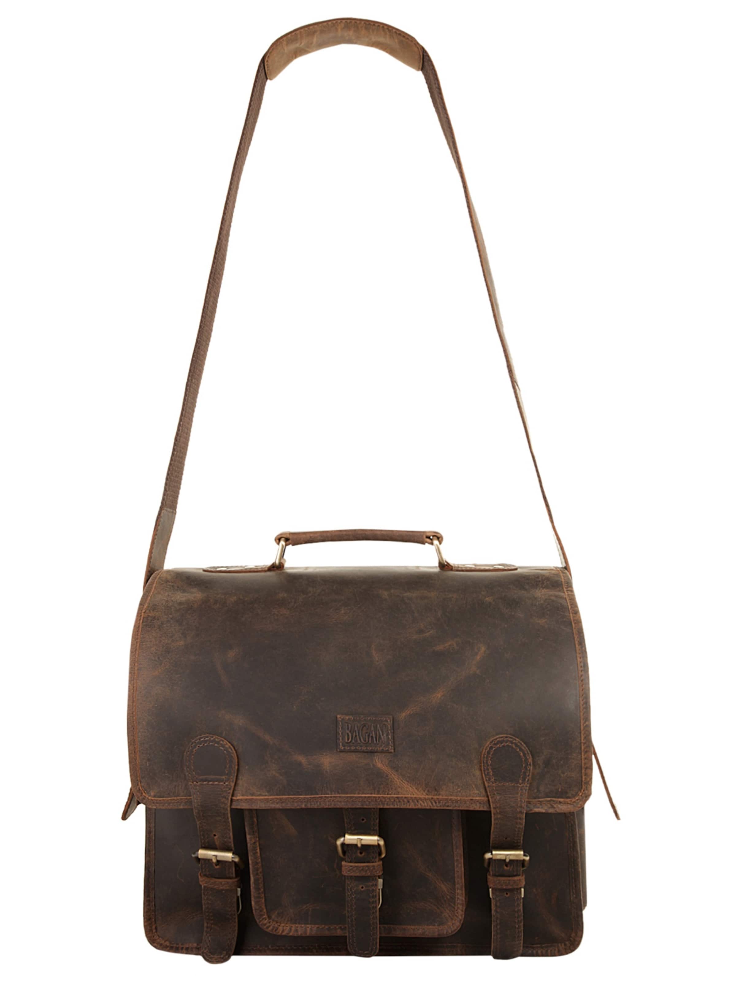 Bagan Briefcase in Brown