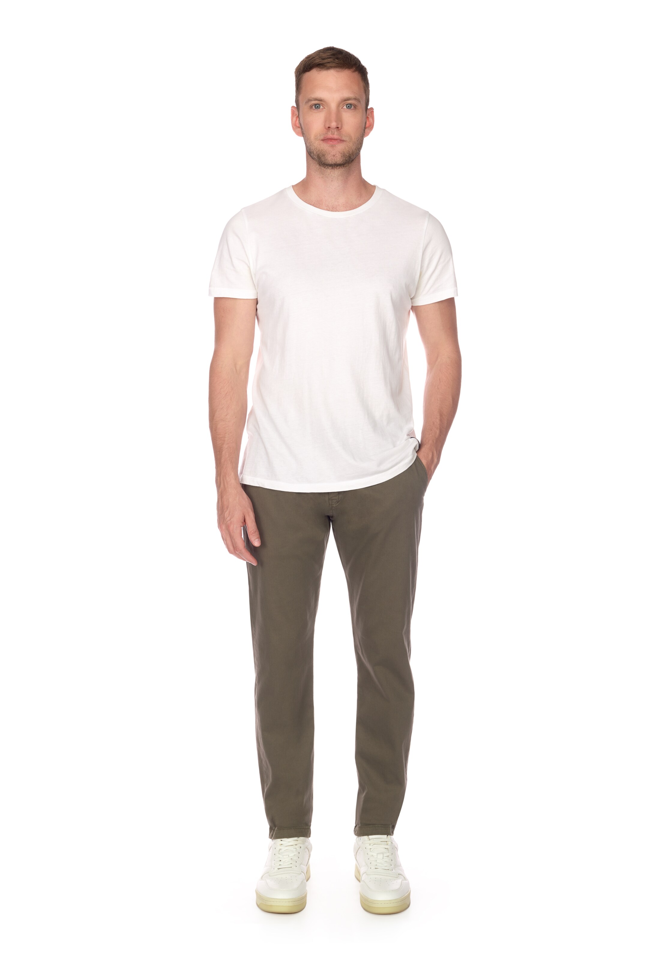 Le Temps Des Cerises Slim fit Pants 'Cesar' in Brown