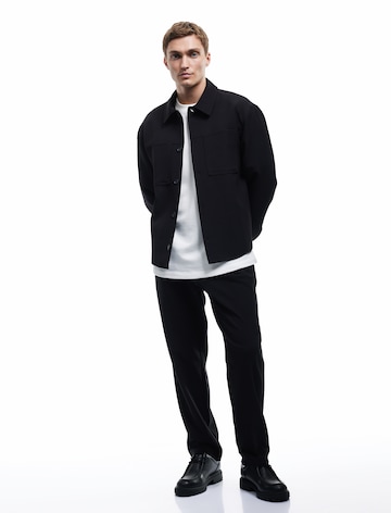 Koton Loose fit Pleat-front trousers in Black