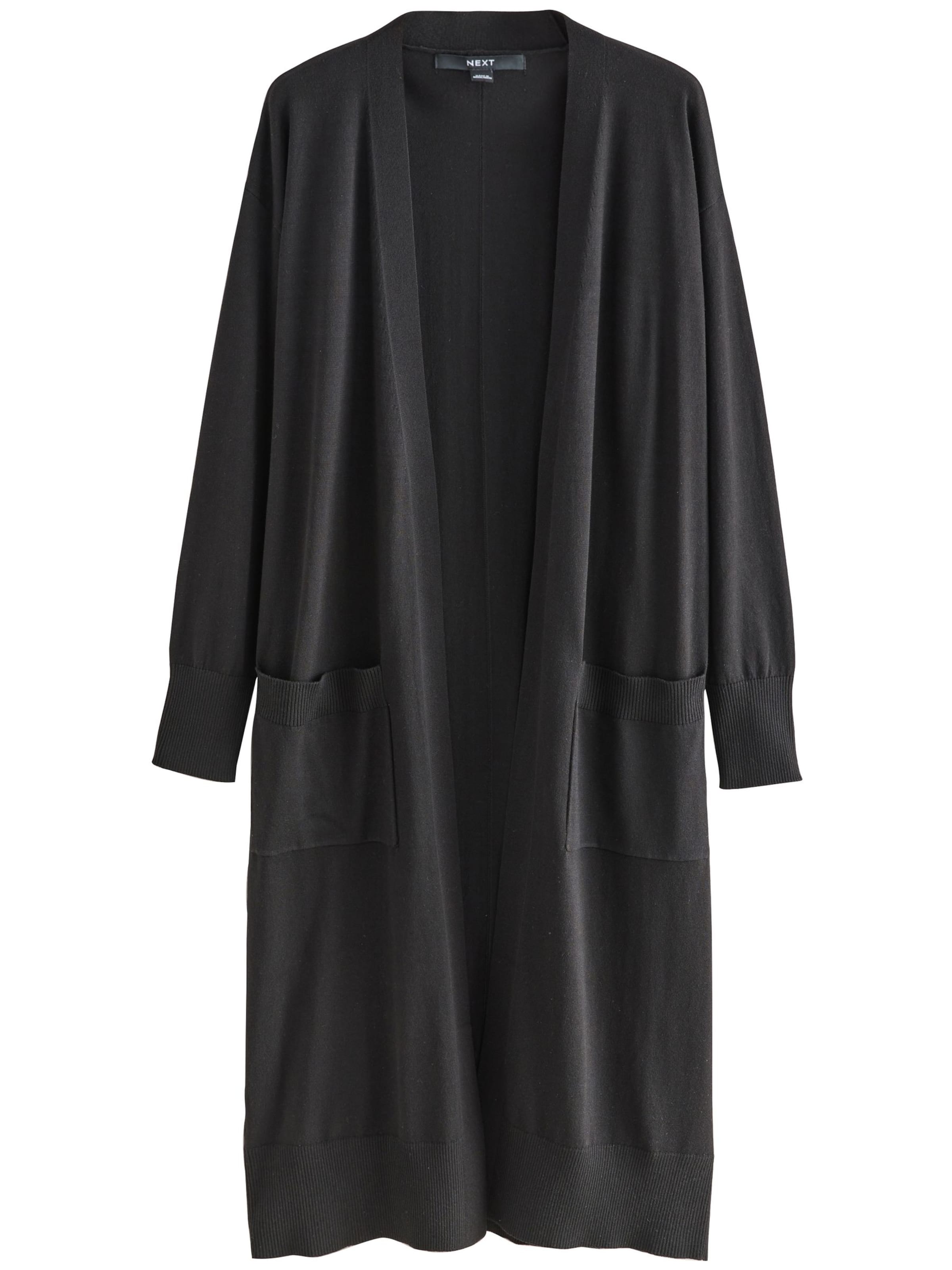 Next Kampsun must, Tootevaade