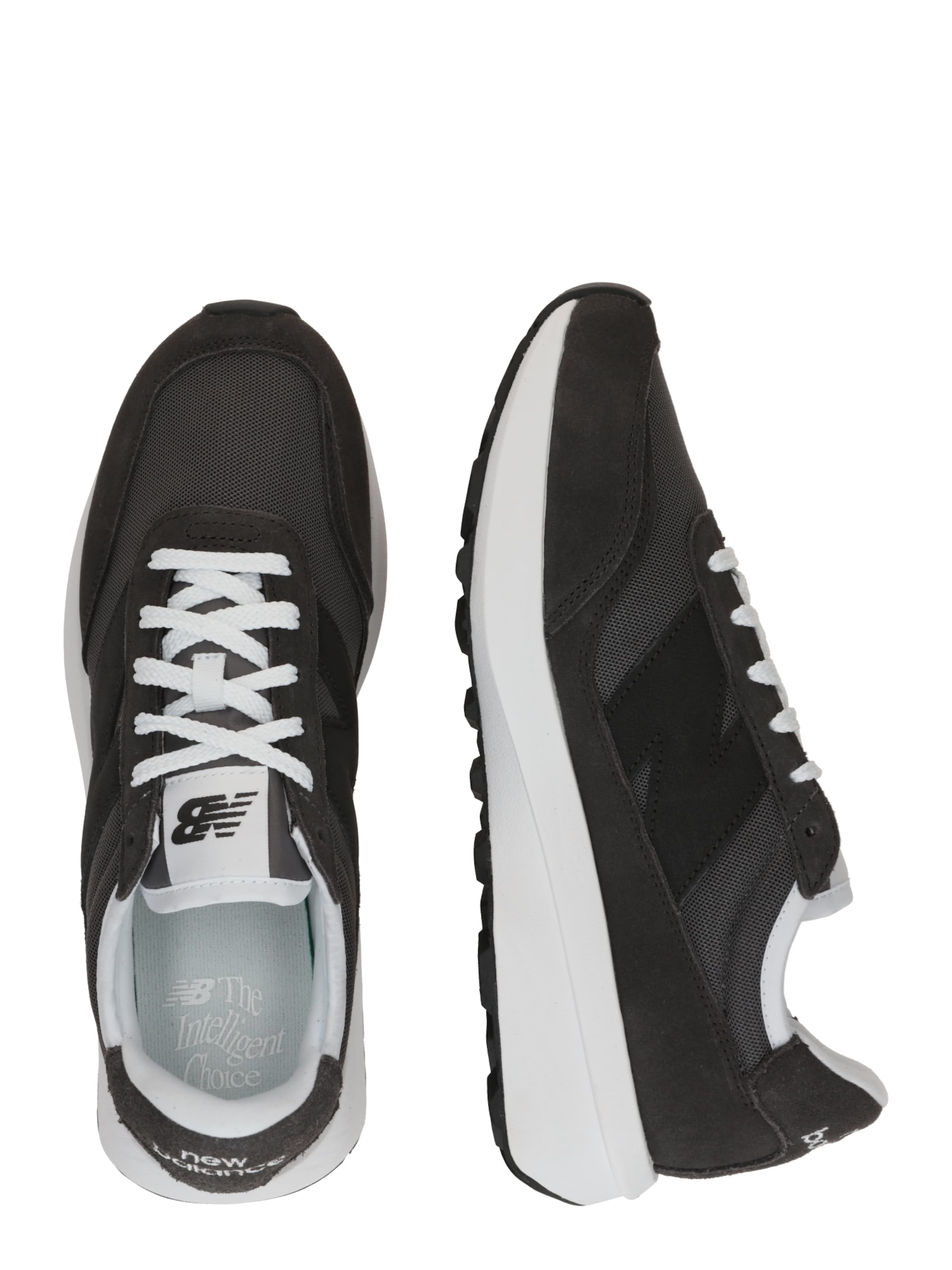 new balance Trainers '370' in Black