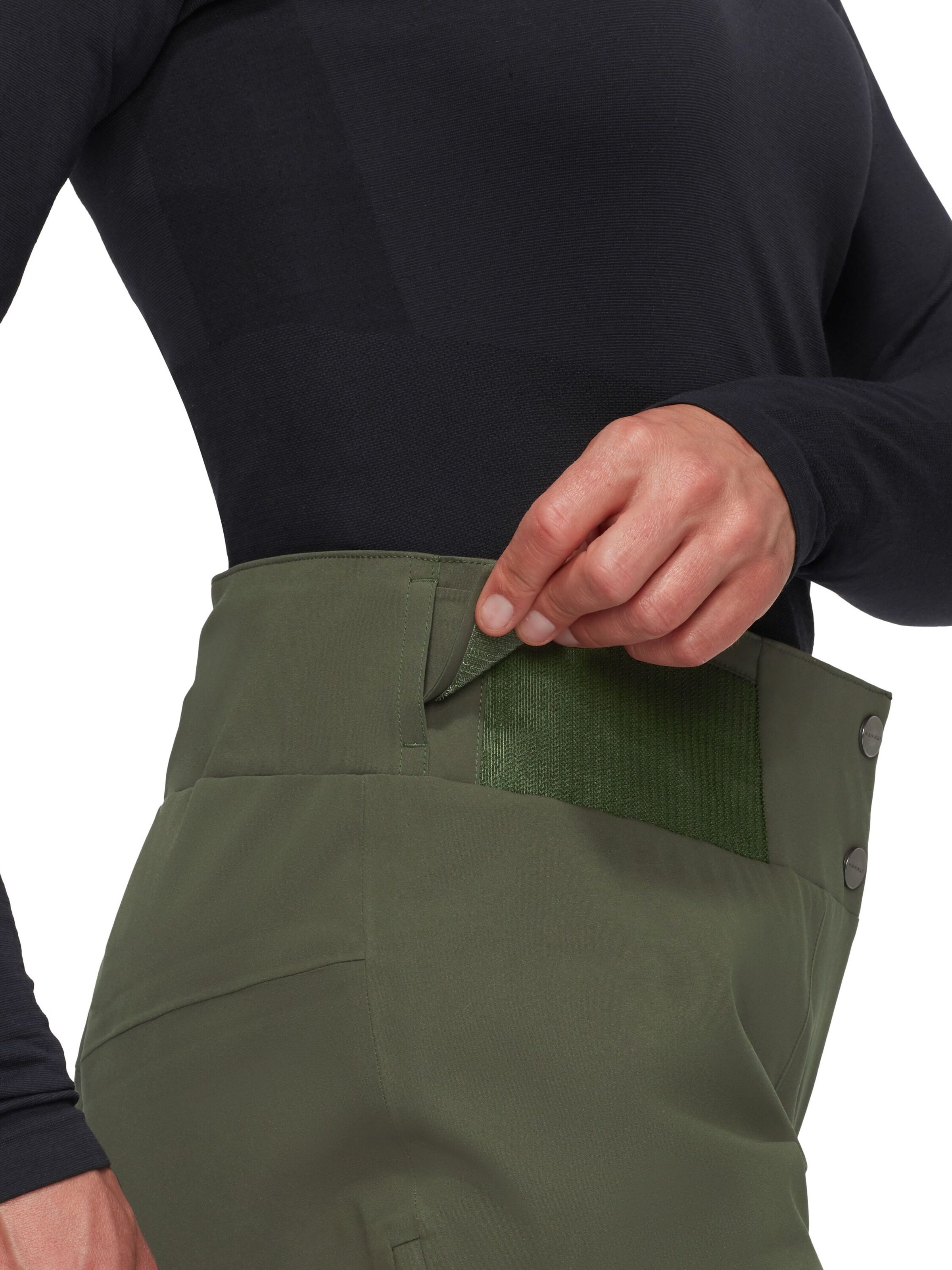 MAMMUT Regular Workout Pants 'Stoney' in Green