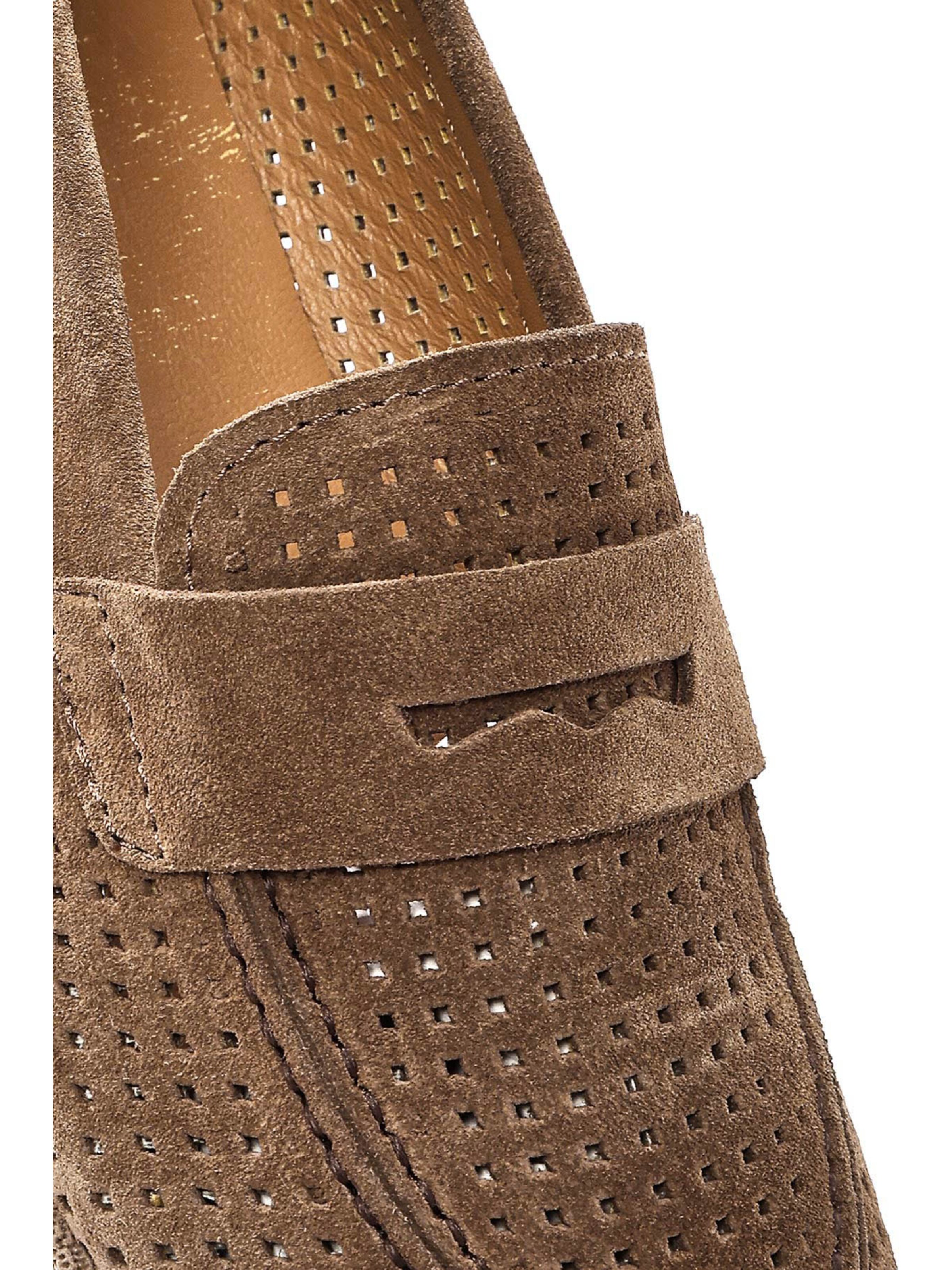 Derimod Classic Flats in Brown