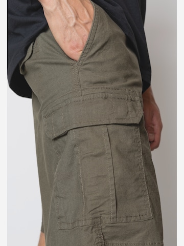 Fat Moose - regular Pantalón cargo ' Radar ' en verde