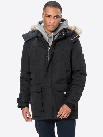 Tommy Jeans Regular Fit Parka in Schwarz: predná strana