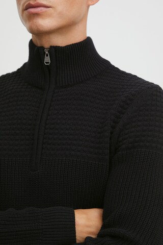 11 Project Strickpullover 'Adam' in Schwarz