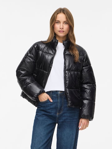 Veste mi-saison 'VILychee' VILA en noir : devant