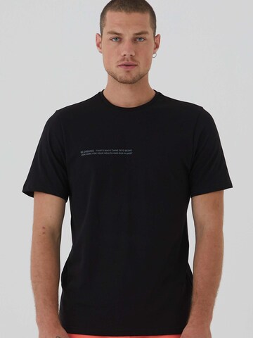 Rockupy Shirt 'nur'‌‌‌‌‌‌‌‌‌‌ in Schwarz: Vorderseite