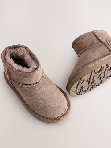 Next Saappaat värissä ruskea