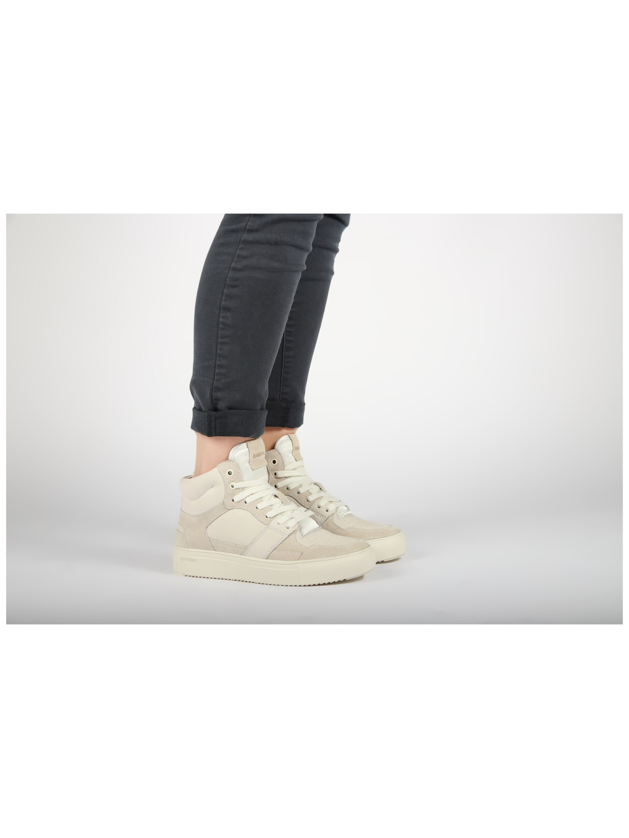 BLACKSTONE - Zapatillas deportivas altas 'KEYLA' en beige