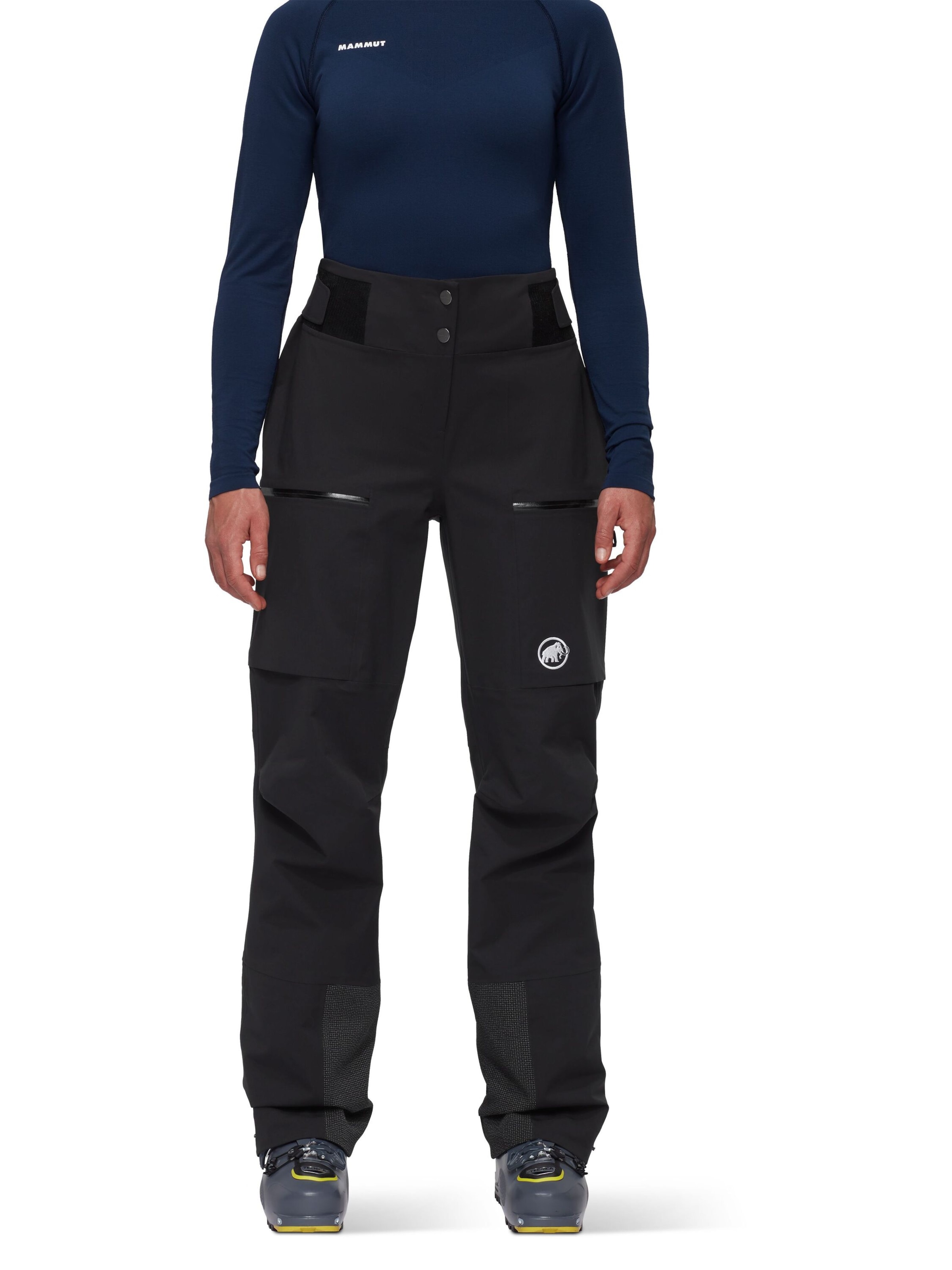 MAMMUT Regular Outdoor Pants in Black: front