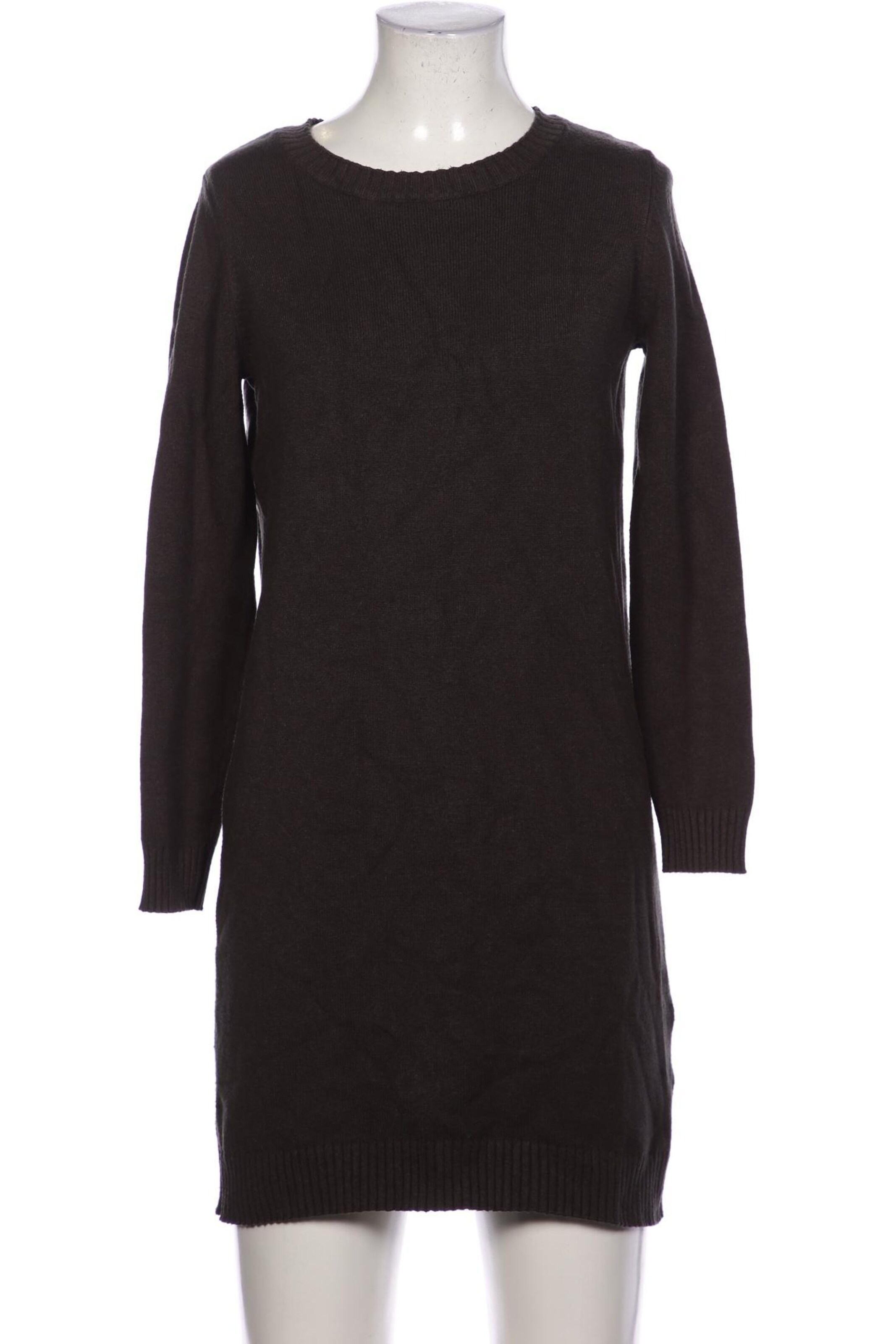 Noisy may Dress in M in Green: front