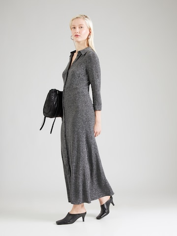 Robe-chemise 'YASSAVANNA' YAS en noir