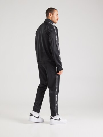 Completo per l'allenamento di Champion Authentic Athletic Apparel in nero